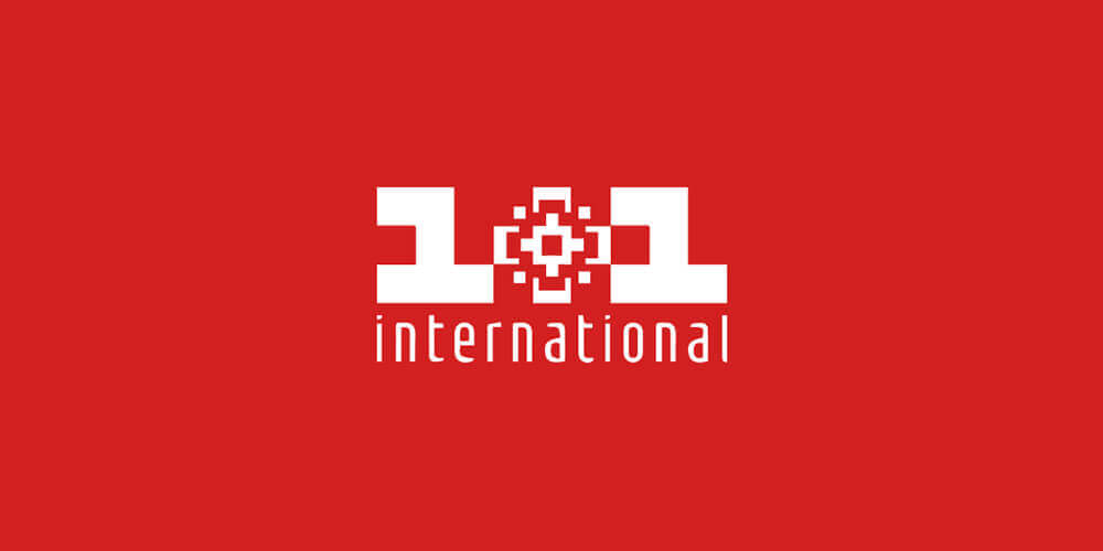 Логотип 1+1 интернешнл